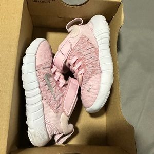 Nike Free Run 5.0 NN Toddler Size 4c